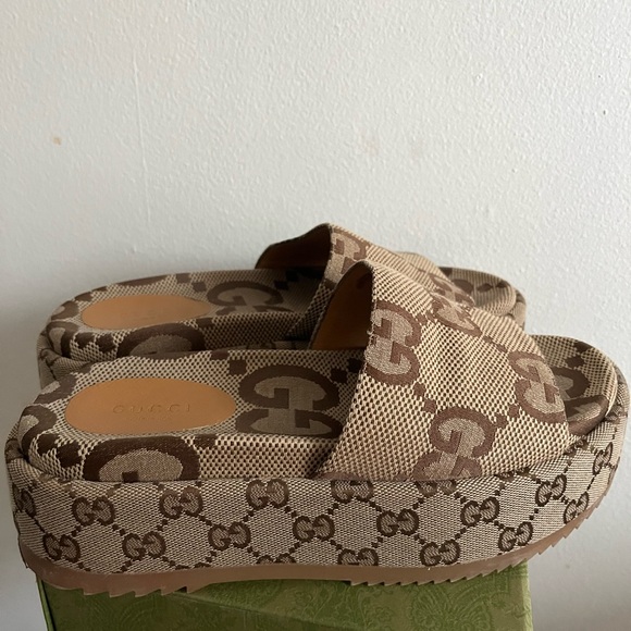 Gucci platform slide sandal - Picture 5 of 6